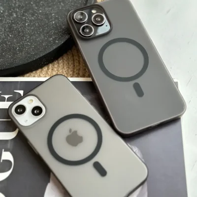 قاب Ultra Thin Case with MagSafe (کدC1405)