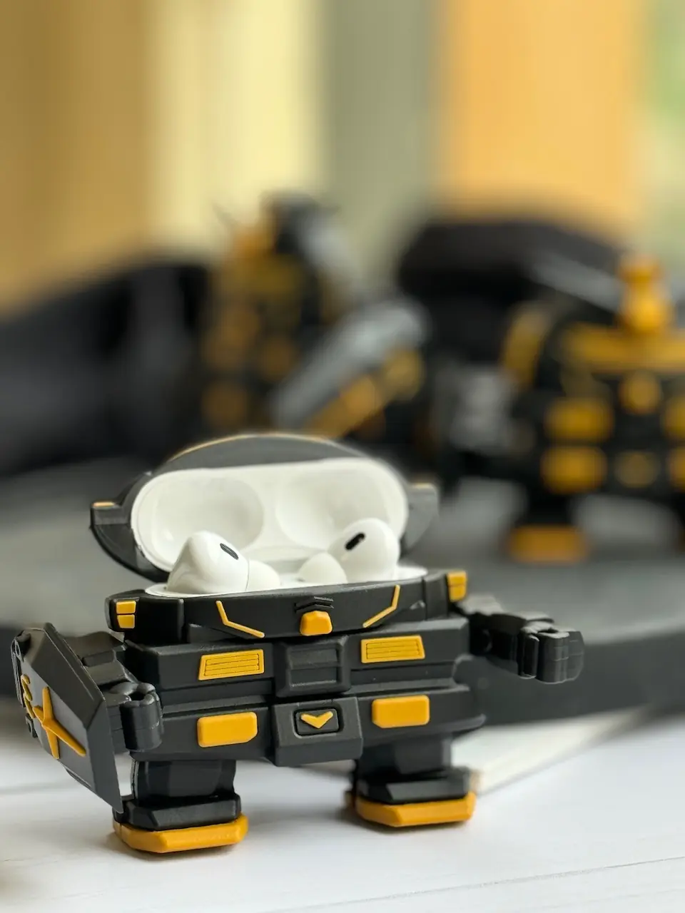 a7e3b6 کاور ایرپاد سیلیکونی Transformers (کدa0132) - Image 1