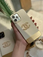 قاب Gold Chanel با آویز مرواریدی (کدC1265)