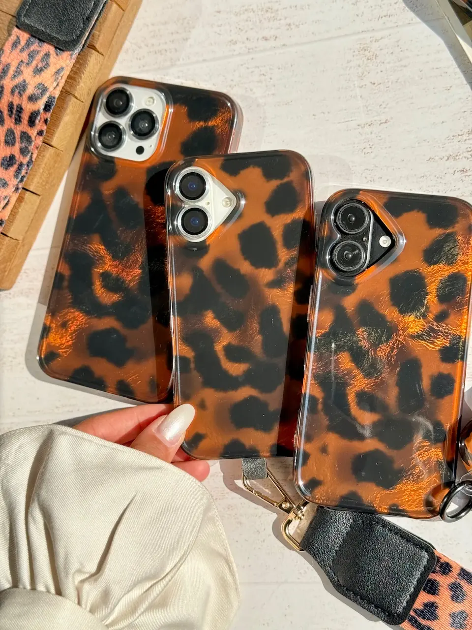 24d849 قاب Leopard Flame (کدC2130) - Image 1