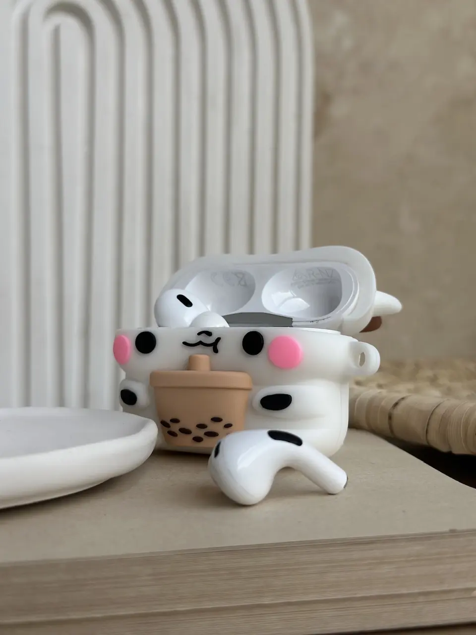 2bd19a-1 کاور ایرپاد Baby Cow (کدa0024) - Image 1