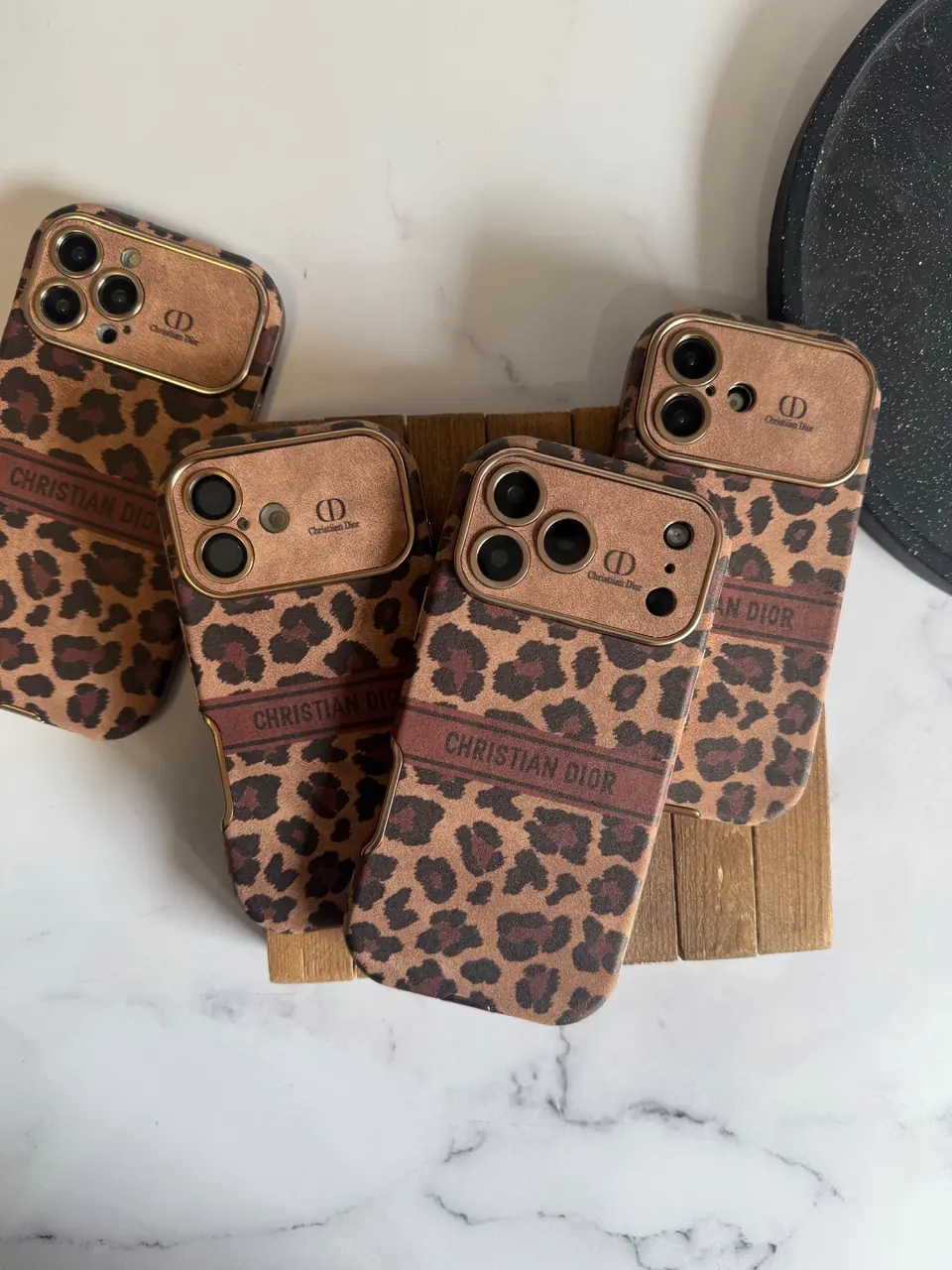 a74444 قاب Dior Leopard Golden (کدC2217) - Image 1